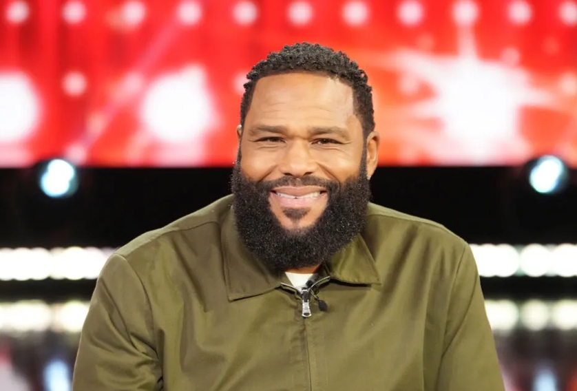 Anthony Anderson Advocates for Community, Teamwork, and Culinary Education Anthony Anderson Advocates for Community, Teamwork, and Culinary Education