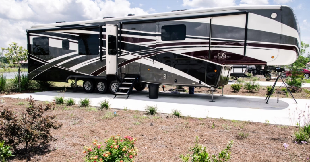 Best Active Adult RV Community in Florida: Why Keystone Heights RV Resort Stands Out