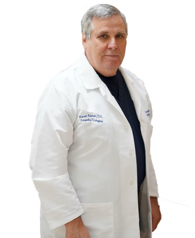 Dr. Wendell Bulmer Unveils New National Scholarship Program for Future Physicians Dr. Wendell Bulmer Unveils New National Scholarship Program for Future Physicians