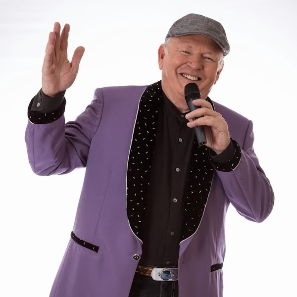 PHTLive Grant for Creative Minds from Peter Tracy Launches to Support Undergraduate Musicians in Creativity, Storytelling, and Original Music PHTLive Grant for Creative Minds from Peter Tracy Launches to Support Undergraduate Musicians in Creativity, Storytelling, and Original Music