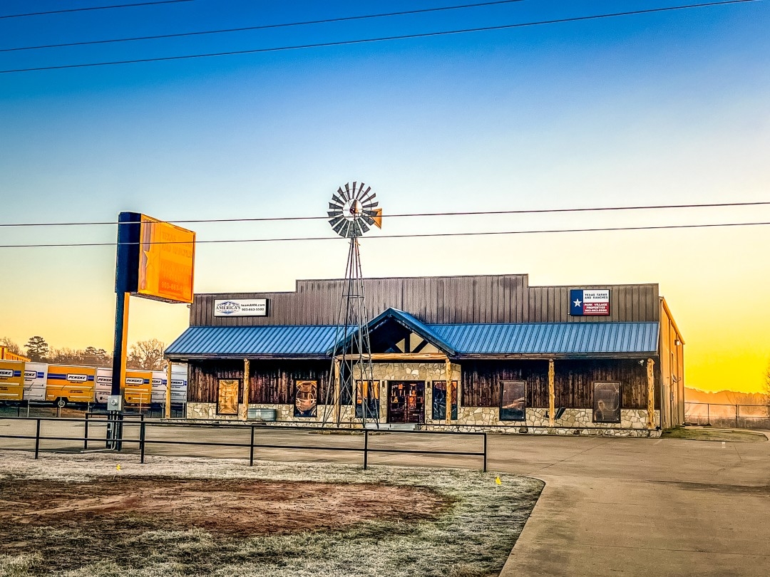 Texas Farms and Ranches / Park Village Properties