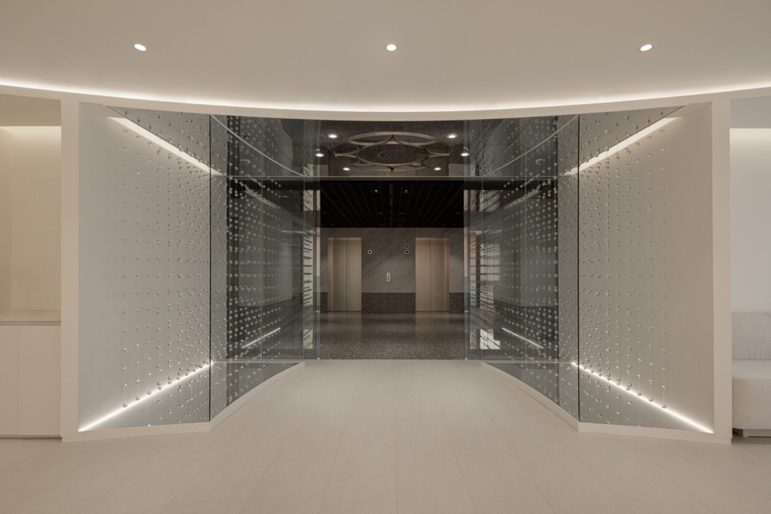 Korea Drew 2 Million Foreign Patients in 2025. In Myeongdong, Beauty Z Clinic Fits a Skin Treatment Into a Weekend in Seoul