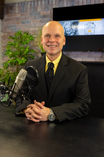 BareFoot Sandal Names Senior Care Advocate Lance A. Slatton as Brand Ambassador